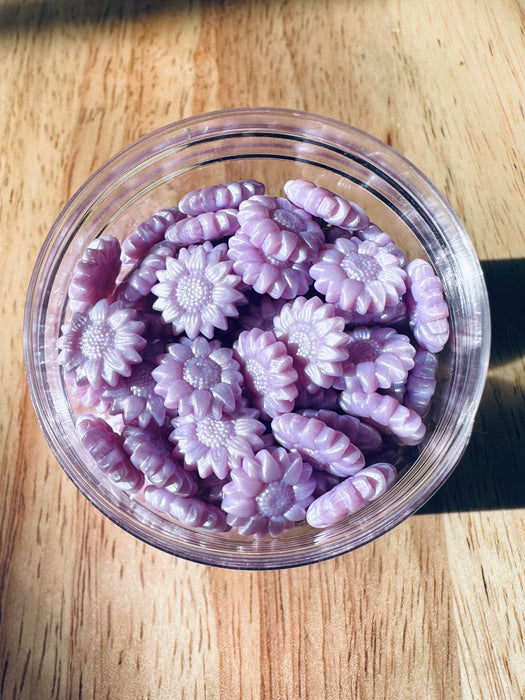 Icy Lavender Sky (32g) Sunflower Shaped Sealing Wax Beads