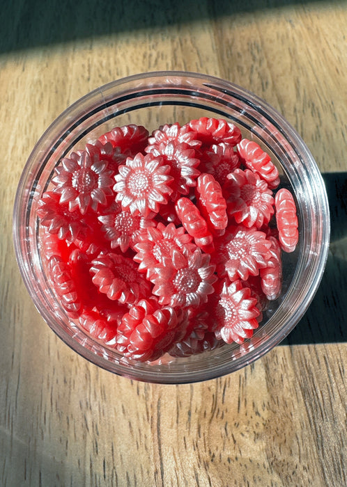 Wild Strawberry Freeze (32g) Sunflower Shaped Sealing Wax Beads