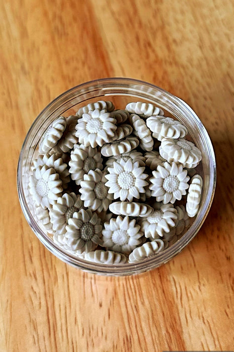 Desert Gray (32g) Sunflower Shaped Sealing Wax Beads